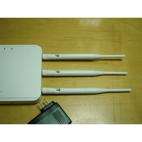 EnGenius ECB1750 High-Power Long-Range Dual Band Wireless Indoor AP Client Bridg - Picture 5 of 9